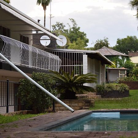 نيوكاسل Falcon Lodge المظهر الخارجي الصورة